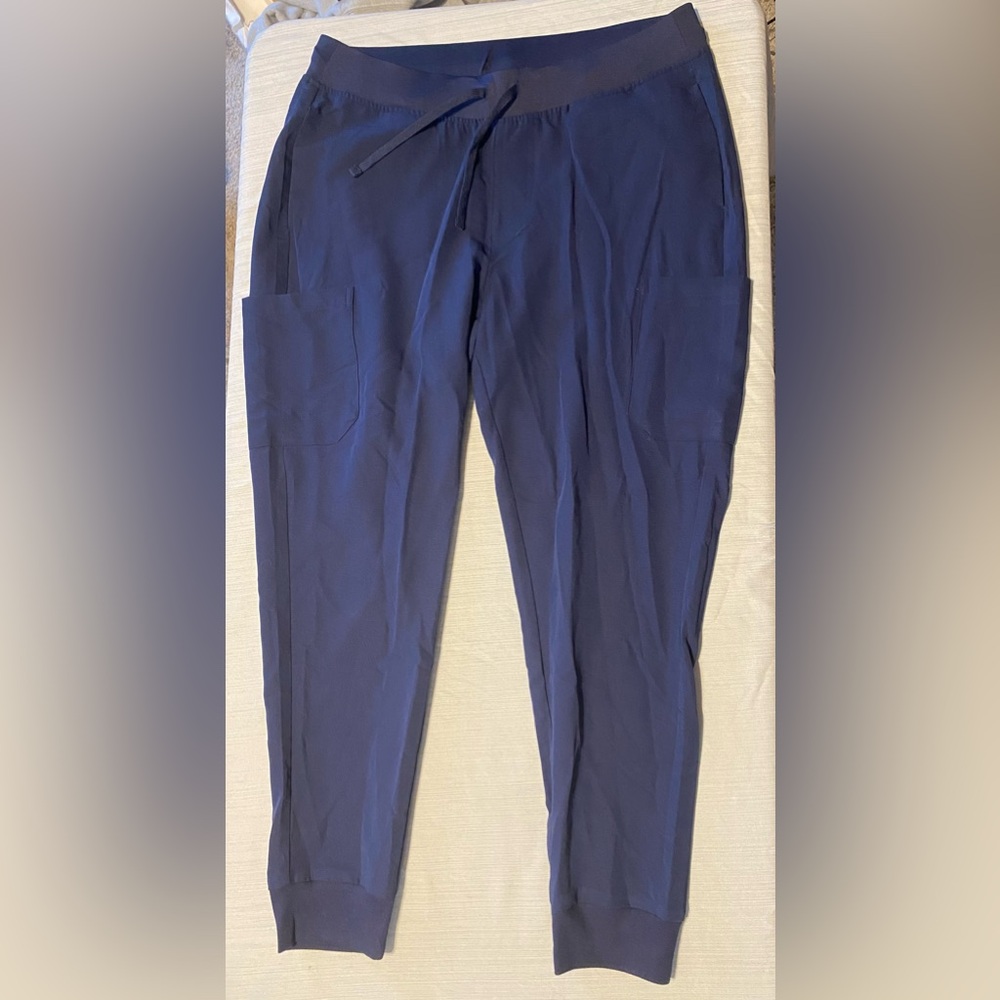 NWT Navy Mandala scrub pants, size L joggers